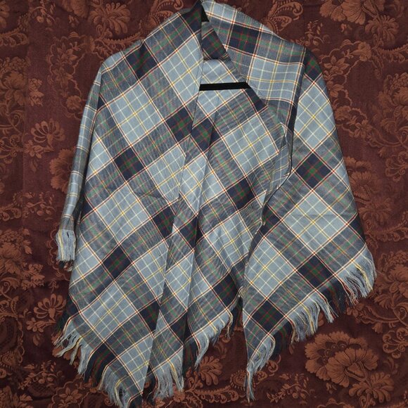 Celtic craft Center the Royal Mile Edinburgh Tartan Skirt Kilt & Scarf - Picture 2 of 9